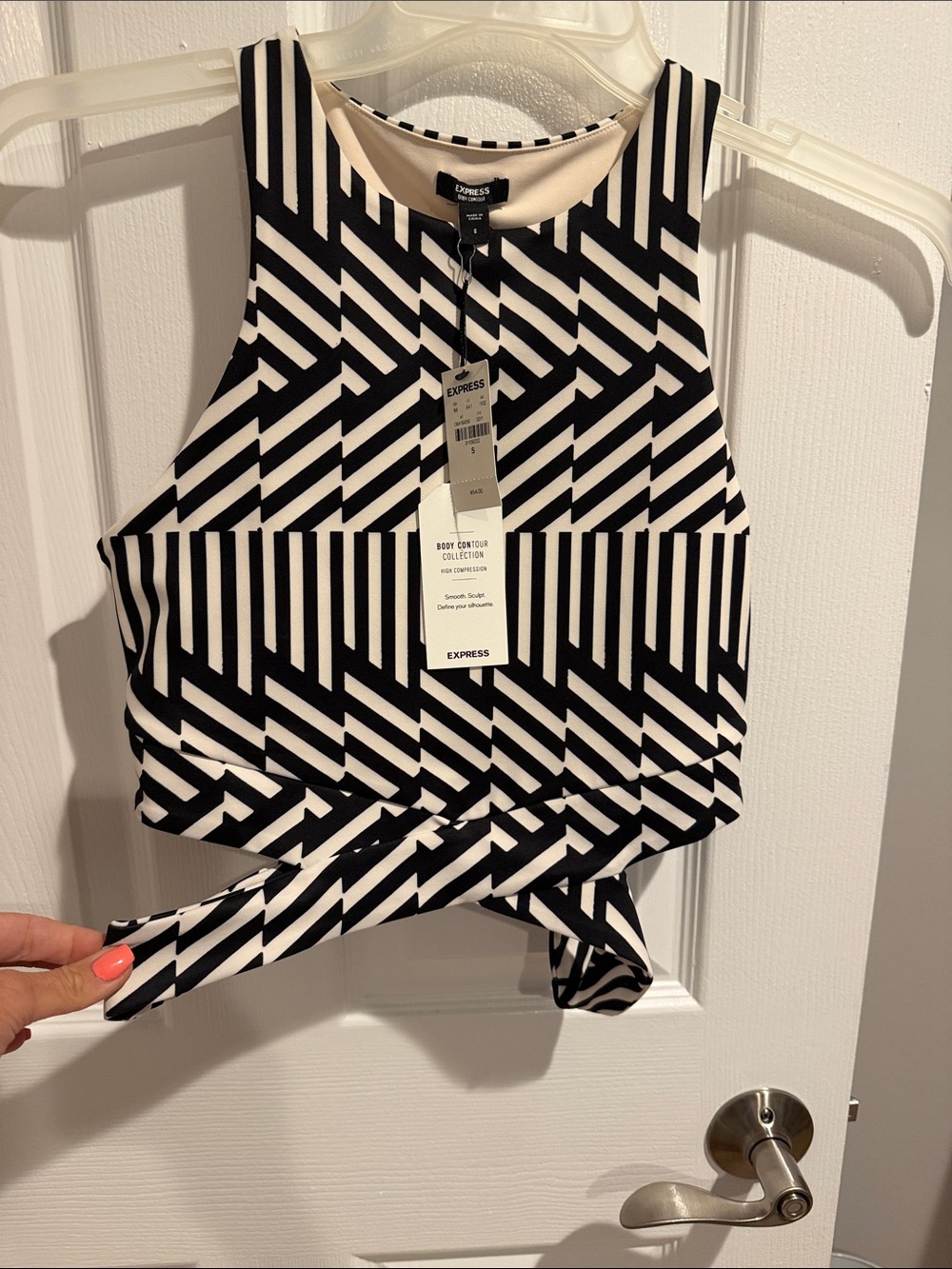 Express Black and White Geometric Tie-Front Crop Top